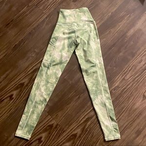 AERIE OFFLINE The Hugger High Waisted Legging